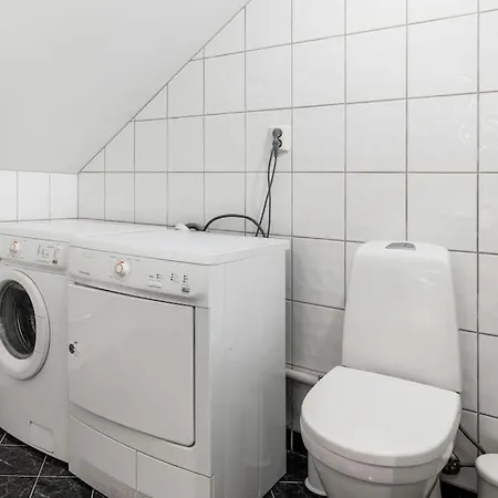 New! Well Eqipped Three Bedroom Penthouse! Bergen Exterior photo